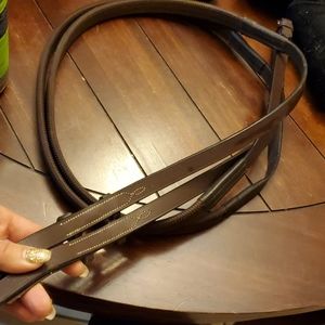 Rubber reins